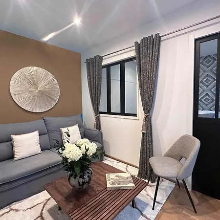 Welcoming Apartment Near The Louvre Paris Exterior photo